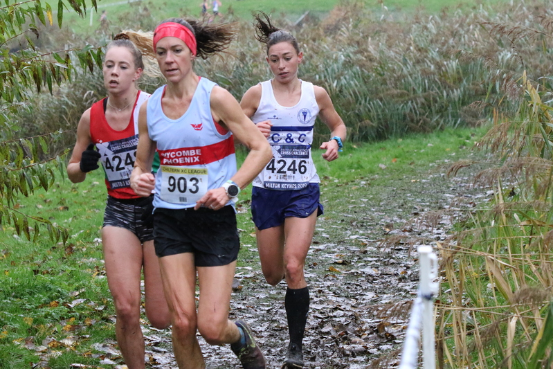 photo 0946 of a runner