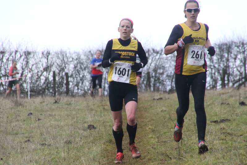 photo 2262 of a runner